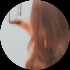 Meet your Posher, Izabella